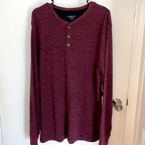 Structure Slim Fit Henley long sleeved maroon/purple shirt. Size XL. NWT.